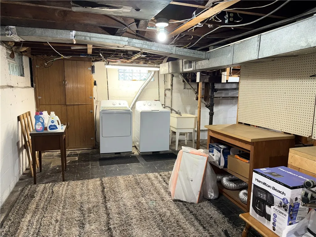195 Fowler Avenue, Tonawanda, New York 14217, Tonawanda, New York 14217, 4 Bedroom Bedrooms, ,2 BathroomBathrooms,Residential,For Sale,195 Fowler Avenue, Tonawanda, New York 14217,0,R1725217