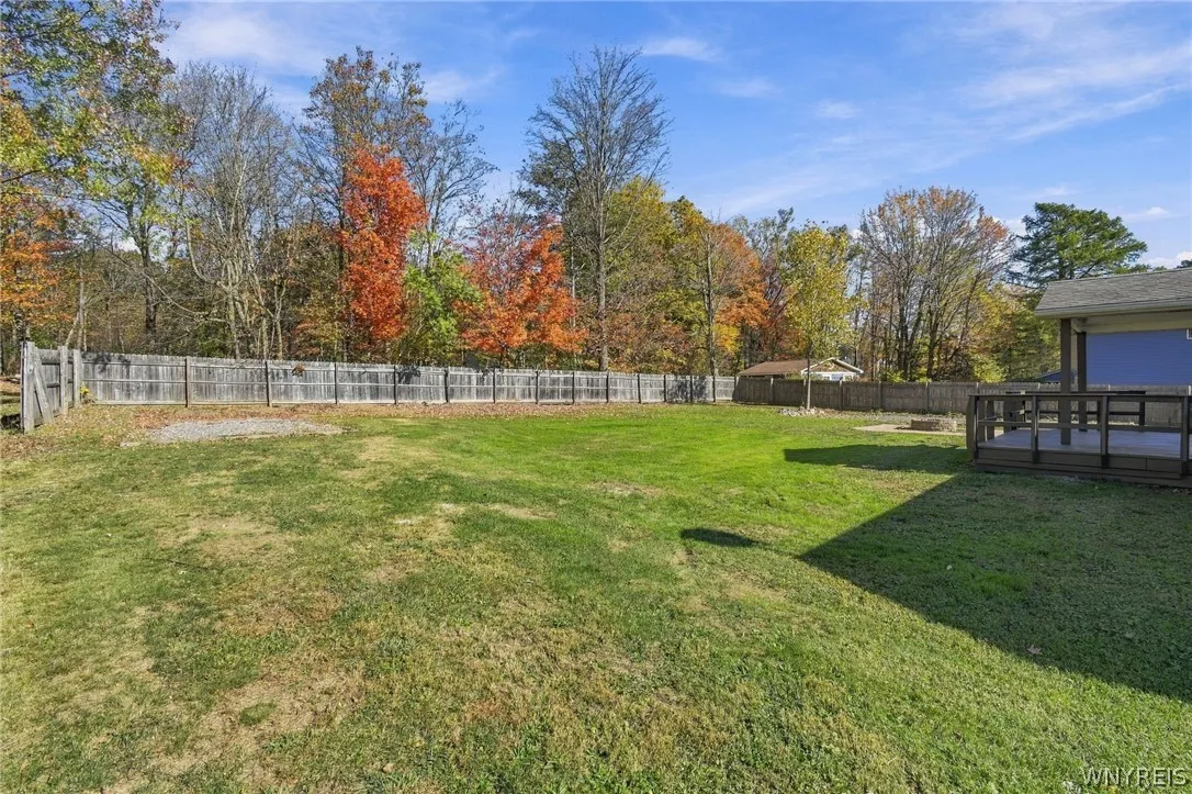 1938 North Creek Road, Hamburg, New York 14085, Hamburg, New York 14085, 3 Bedroom Bedrooms, 7 Room Rooms,2 BathroomBathrooms,Residential,For Sale,1938 North Creek Road, Hamburg, New York 14085,0,B1725205