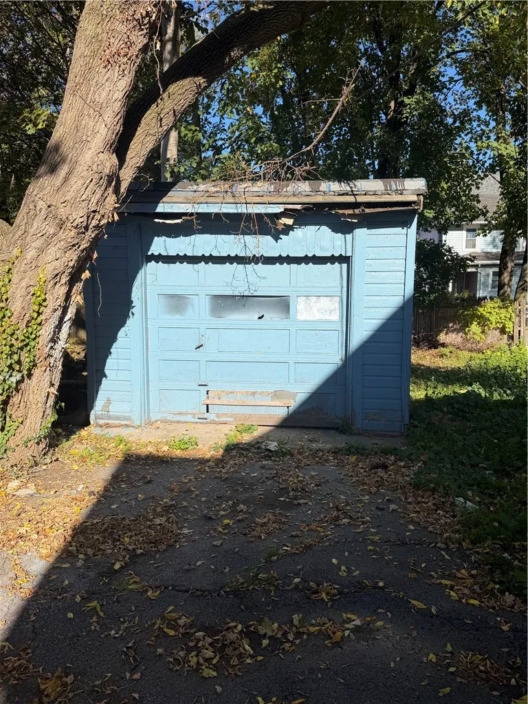 2 Lang Street, Rochester, New York 14621, Rochester, New York 14621, 3 Bedroom Bedrooms, 6 Room Rooms,1 BathroomBathrooms,Residential,For Sale,2 Lang Street, Rochester, New York 14621,0,R1724903