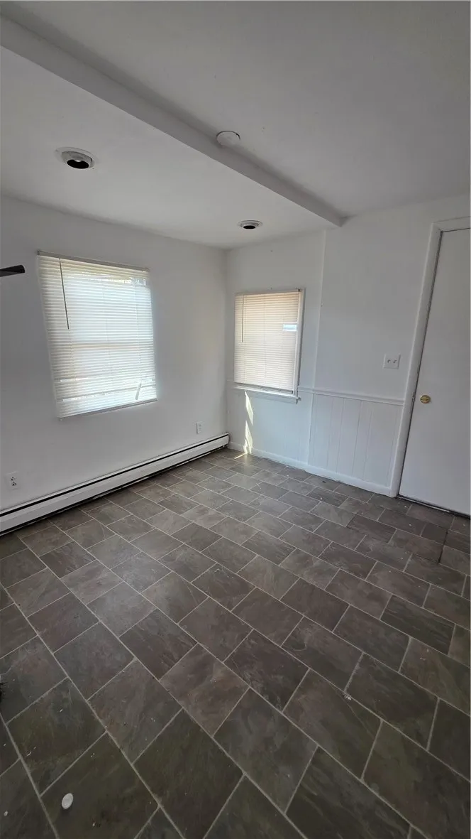 2 Lang Street, Rochester, New York 14621, Rochester, New York 14621, 3 Bedroom Bedrooms, 6 Room Rooms,1 BathroomBathrooms,Residential,For Sale,2 Lang Street, Rochester, New York 14621,0,R1724903