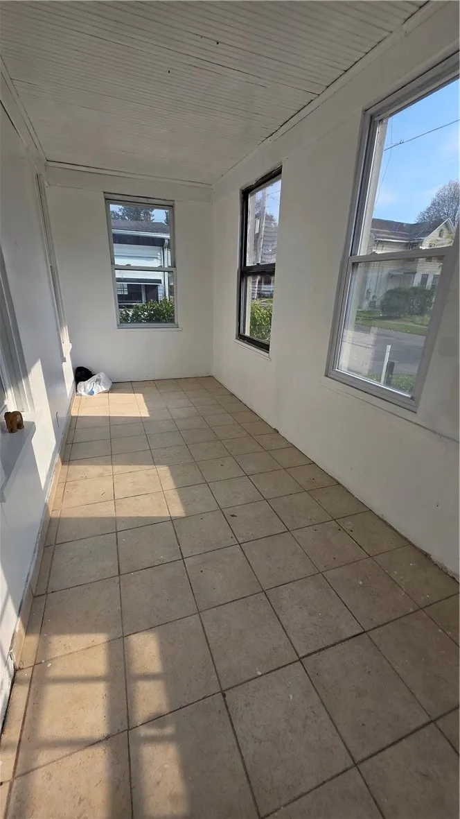 PORCH