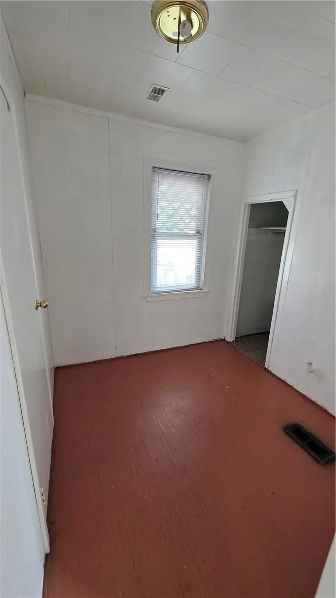 2 Lang Street, Rochester, New York 14621, Rochester, New York 14621, 3 Bedroom Bedrooms, 6 Room Rooms,1 BathroomBathrooms,Residential,For Sale,2 Lang Street, Rochester, New York 14621,0,R1724903