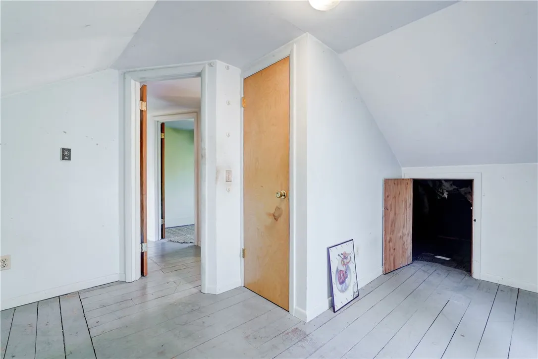 9 Brook Road, Pittsford, New York 14534, Pittsford, New York 14534, 3 Bedroom Bedrooms, 8 Room Rooms,1 BathroomBathrooms,Residential,For Sale,9 Brook Road, Pittsford, New York 14534,0,R1724953