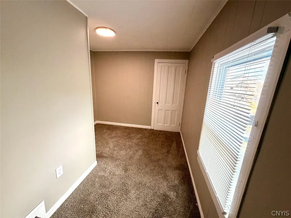 179 West 3rd Street, Oswego, New York 13126, Oswego, New York 13126, 7 Bedroom Bedrooms, ,2 BathroomBathrooms,Residential,For Sale,179 West 3rd Street, Oswego, New York 13126,0,S1725223