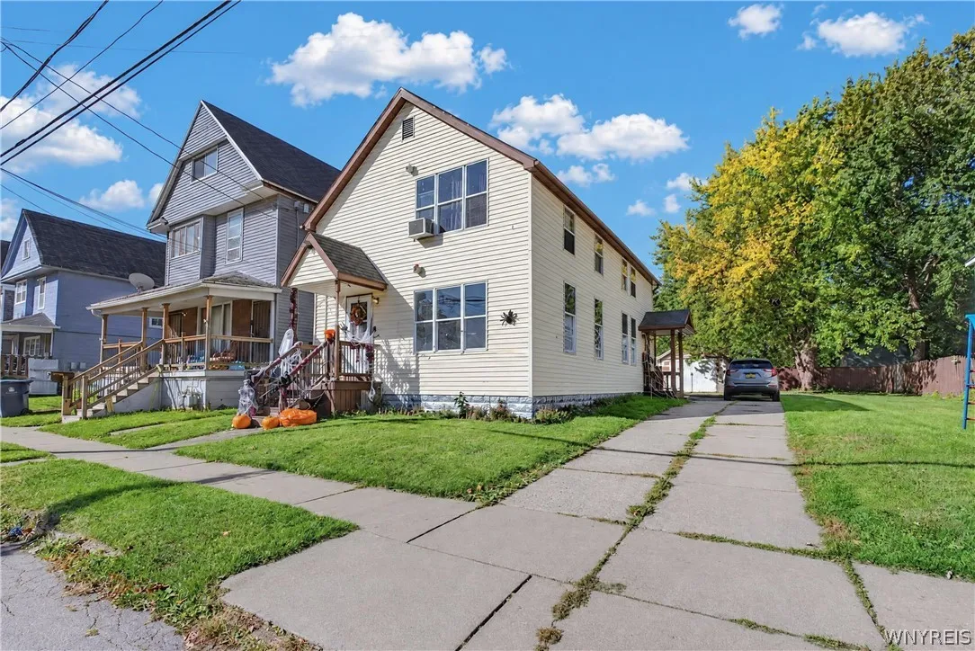 110 Orlando Street, Buffalo, New York 14210, Buffalo, New York 14210, 4 Bedroom Bedrooms, ,2 BathroomBathrooms,Residential,For Sale,110 Orlando Street, Buffalo, New York 14210,0,B1724859
