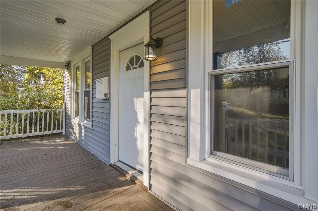 116 Herriman Street, Syracuse, New York 13204, Syracuse, New York 13204, 4 Bedroom Bedrooms, 7 Room Rooms,1 BathroomBathrooms,Residential,For Sale,116 Herriman Street, Syracuse, New York 13204,0,S1724949