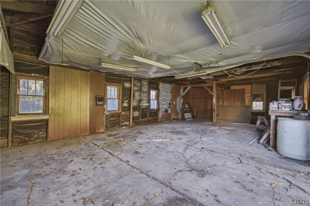 116 Herriman Street, Syracuse, New York 13204, Syracuse, New York 13204, 4 Bedroom Bedrooms, 7 Room Rooms,1 BathroomBathrooms,Residential,For Sale,116 Herriman Street, Syracuse, New York 13204,0,S1724949