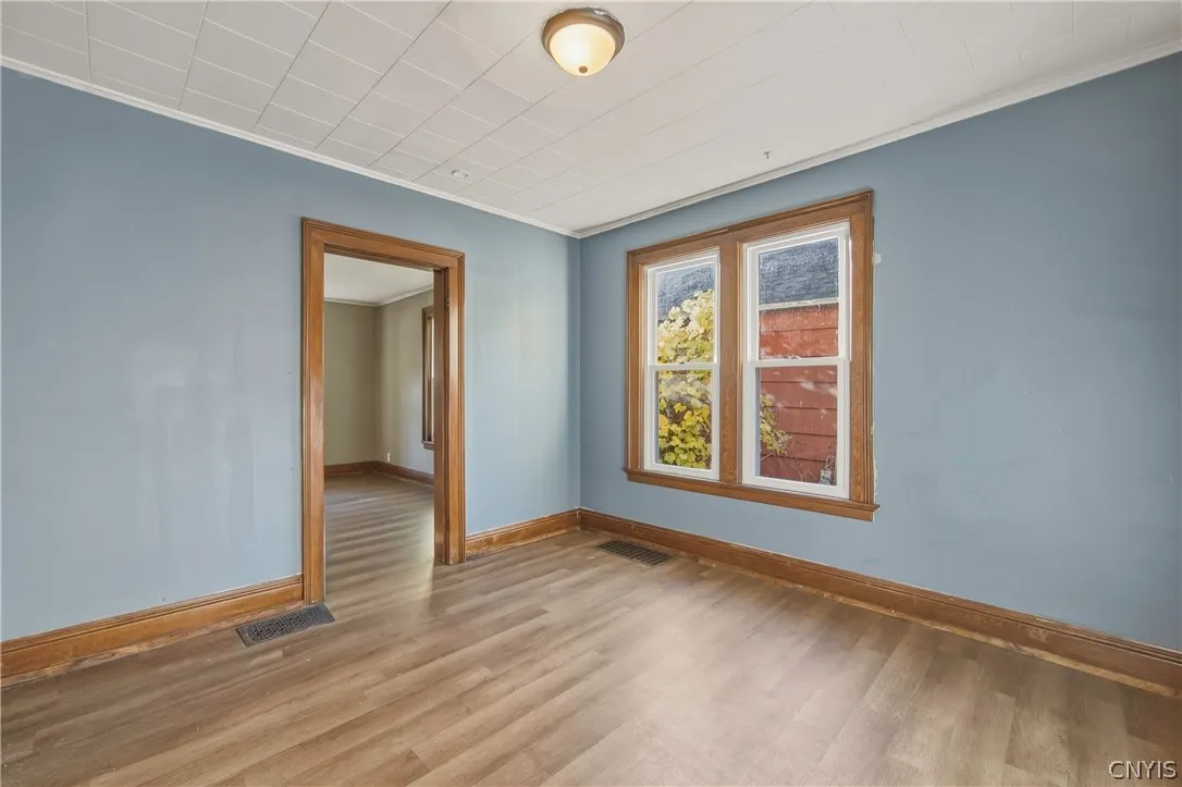 116 Herriman Street, Syracuse, New York 13204, Syracuse, New York 13204, 4 Bedroom Bedrooms, 7 Room Rooms,1 BathroomBathrooms,Residential,For Sale,116 Herriman Street, Syracuse, New York 13204,0,S1724949