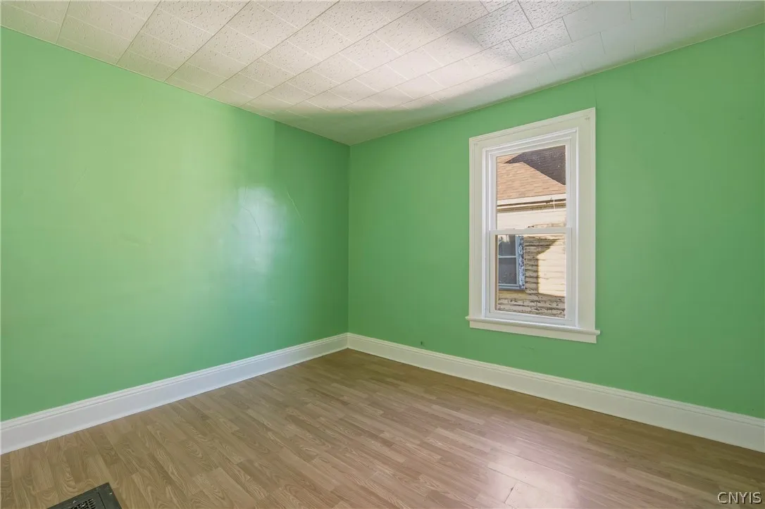 116 Herriman Street, Syracuse, New York 13204, Syracuse, New York 13204, 4 Bedroom Bedrooms, 7 Room Rooms,1 BathroomBathrooms,Residential,For Sale,116 Herriman Street, Syracuse, New York 13204,0,S1724949