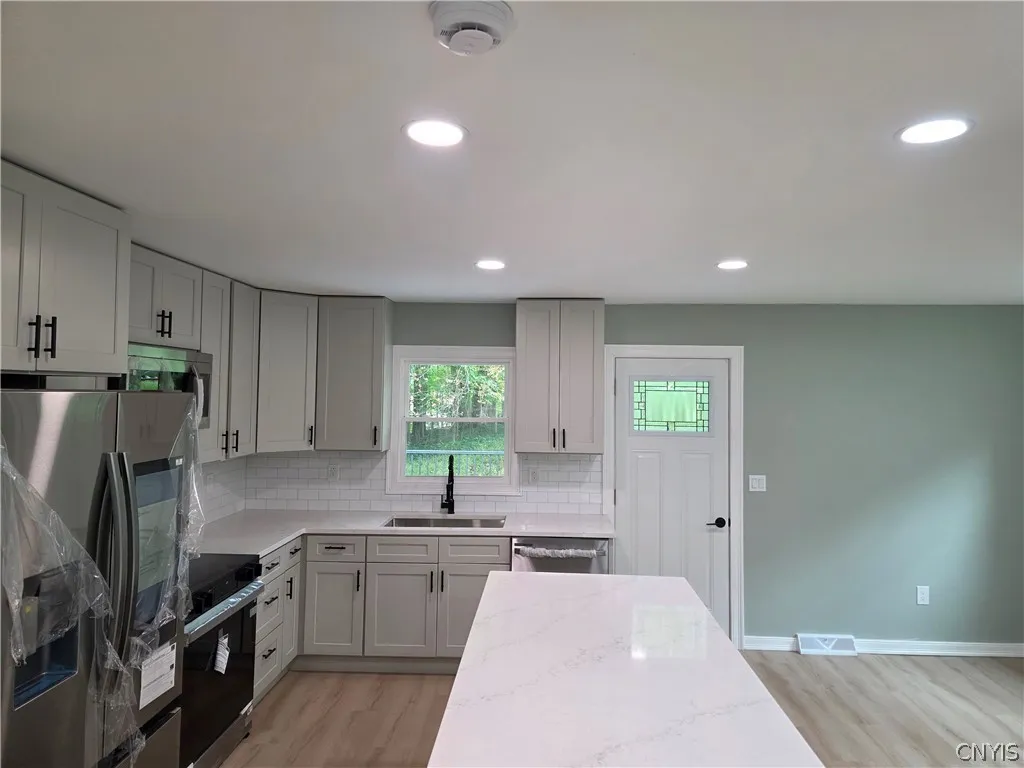 28 Chestnut Street, Kirkland, New York 13323, Kirkland, New York 13323, 4 Bedroom Bedrooms, 7 Room Rooms,2 BathroomBathrooms,Residential,For Sale,28 Chestnut Street, Kirkland, New York 13323,0,S1725238