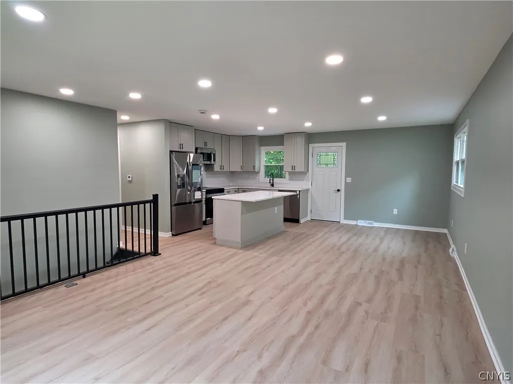 28 Chestnut Street, Kirkland, New York 13323, Kirkland, New York 13323, 4 Bedroom Bedrooms, 7 Room Rooms,2 BathroomBathrooms,Residential,For Sale,28 Chestnut Street, Kirkland, New York 13323,0,S1725238