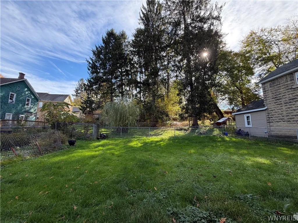24 East Jefferson Street, Salamanca, New York 1477, Salamanca, New York 14779, 3 Bedroom Bedrooms, 7 Room Rooms,1 BathroomBathrooms,Residential,For Sale,24 East Jefferson Street, Salamanca, New York 1477,0,B1724283