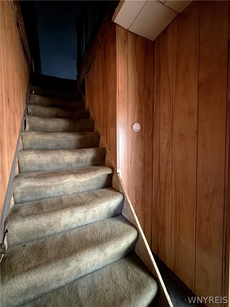 24 East Jefferson Street, Salamanca, New York 1477, Salamanca, New York 14779, 3 Bedroom Bedrooms, 7 Room Rooms,1 BathroomBathrooms,Residential,For Sale,24 East Jefferson Street, Salamanca, New York 1477,0,B1724283