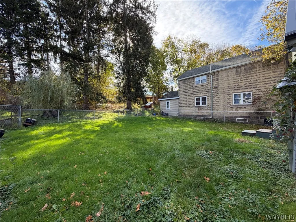 24 East Jefferson Street, Salamanca, New York 1477, Salamanca, New York 14779, 3 Bedroom Bedrooms, 7 Room Rooms,1 BathroomBathrooms,Residential,For Sale,24 East Jefferson Street, Salamanca, New York 1477,0,B1724283