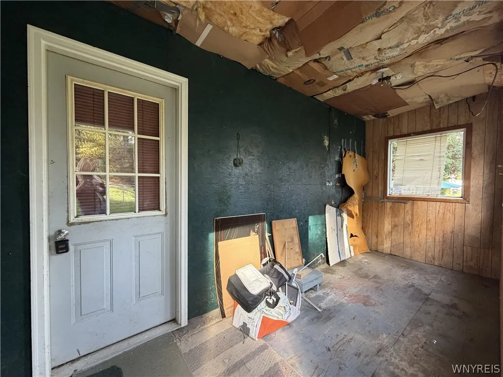 24 East Jefferson Street, Salamanca, New York 1477, Salamanca, New York 14779, 3 Bedroom Bedrooms, 7 Room Rooms,1 BathroomBathrooms,Residential,For Sale,24 East Jefferson Street, Salamanca, New York 1477,0,B1724283