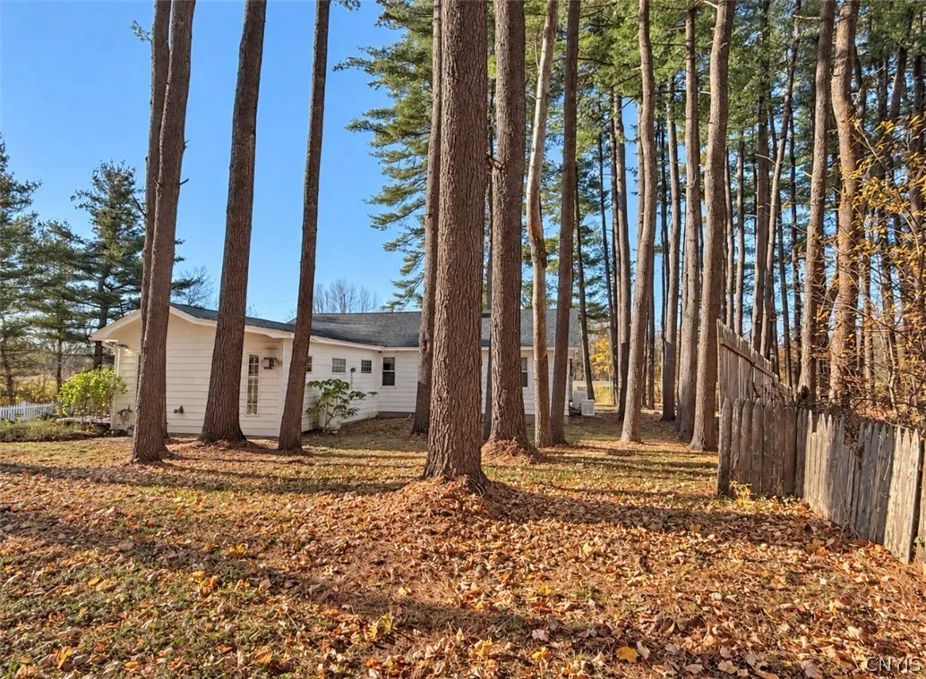 9890 Rt-126, Croghan, New York 13327, Croghan, New York 13327, 3 Bedroom Bedrooms, 7 Room Rooms,1 BathroomBathrooms,Residential,For Sale,9890 Rt-126, Croghan, New York 13327,0,S1724984