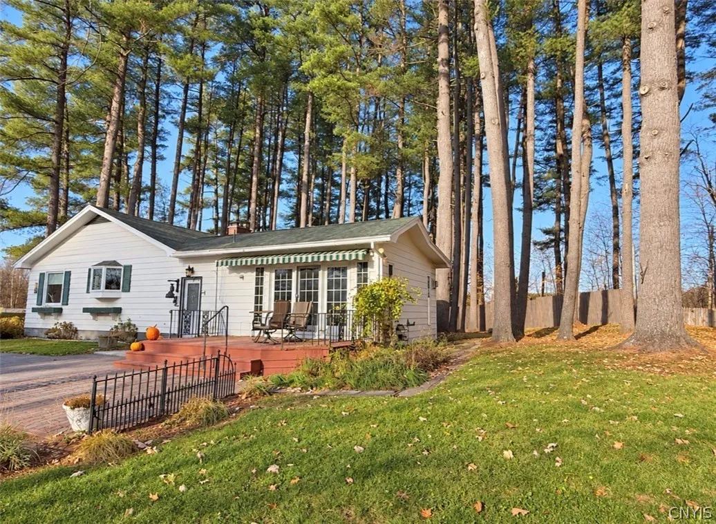9890 Rt-126, Croghan, New York 13327, Croghan, New York 13327, 3 Bedroom Bedrooms, 7 Room Rooms,1 BathroomBathrooms,Residential,For Sale,9890 Rt-126, Croghan, New York 13327,0,S1724984
