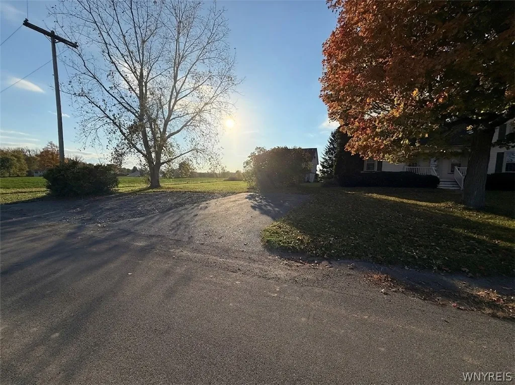5740 Merrill Road, Clarendon, New York 14422, Clarendon, New York 14422, 4 Bedroom Bedrooms, 8 Room Rooms,2 BathroomBathrooms,Residential,For Sale,5740 Merrill Road, Clarendon, New York 14422,0,B1722932
