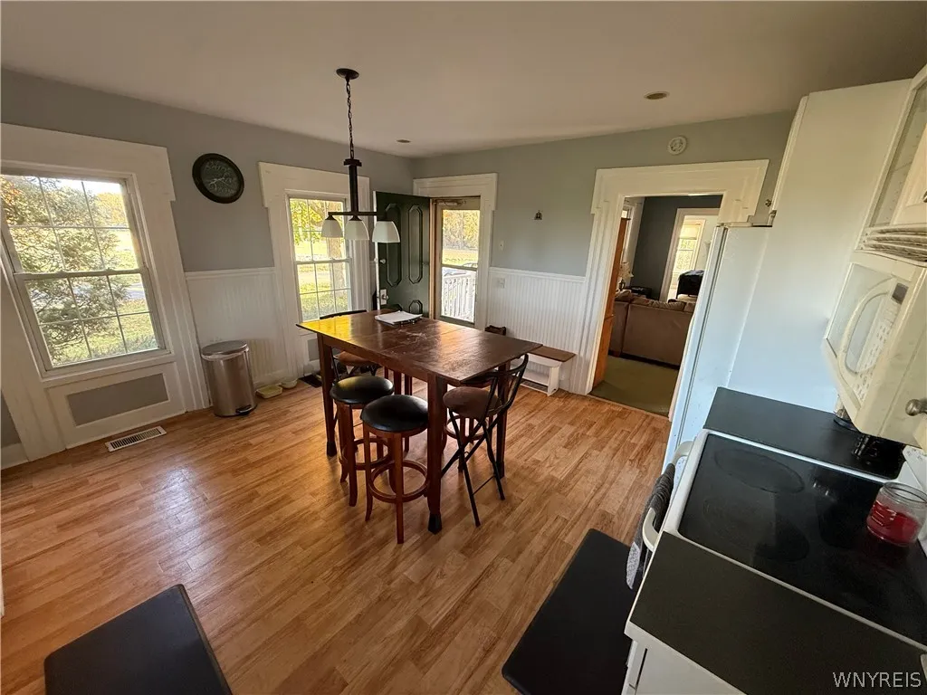 5740 Merrill Road, Clarendon, New York 14422, Clarendon, New York 14422, 4 Bedroom Bedrooms, 8 Room Rooms,2 BathroomBathrooms,Residential,For Sale,5740 Merrill Road, Clarendon, New York 14422,0,B1722932
