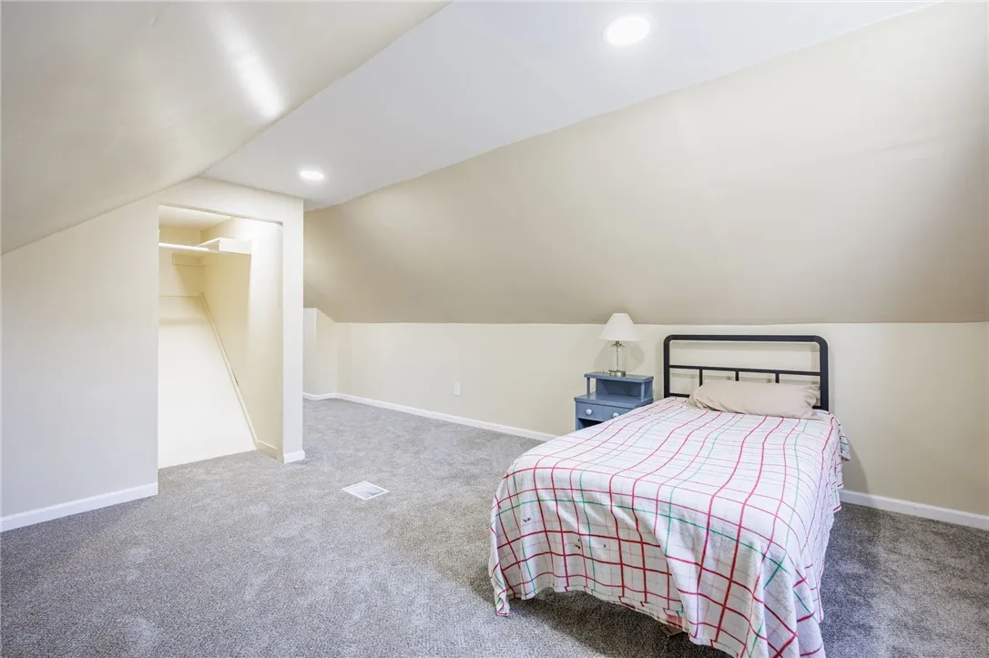 29 Florack Street, Rochester, New York 14621, Rochester, New York 14621, 3 Bedroom Bedrooms, 6 Room Rooms,1 BathroomBathrooms,Residential,For Sale,29 Florack Street, Rochester, New York 14621,0,R1725249