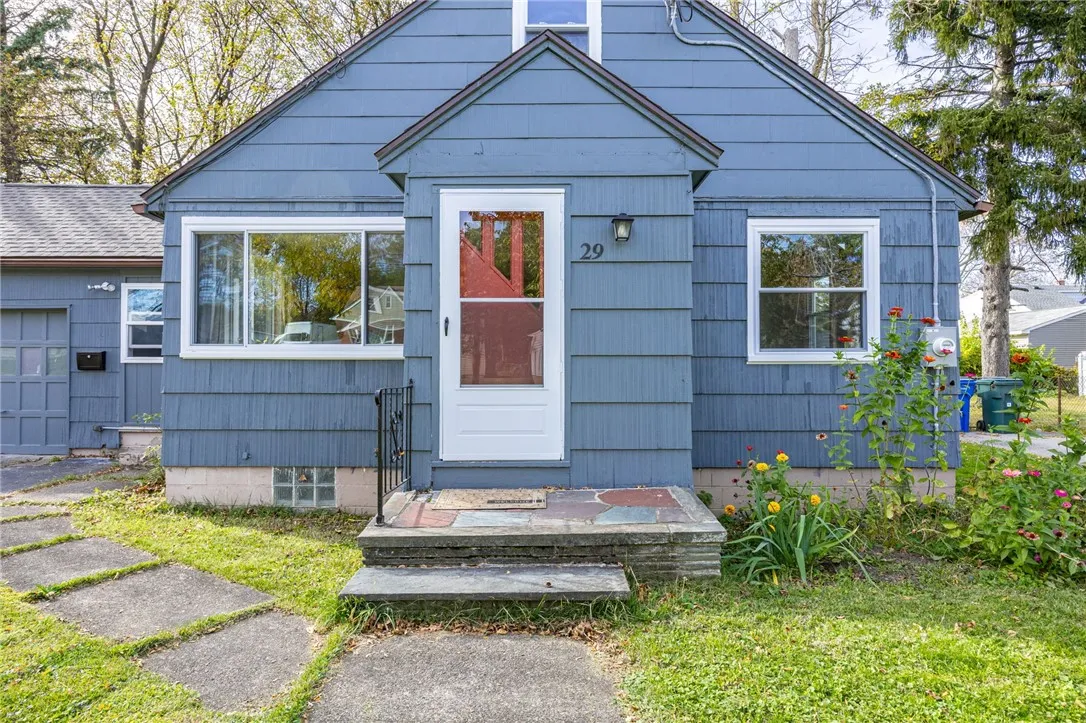 29 Florack Street, Rochester, New York 14621, Rochester, New York 14621, 3 Bedroom Bedrooms, 6 Room Rooms,1 BathroomBathrooms,Residential,For Sale,29 Florack Street, Rochester, New York 14621,0,R1725249