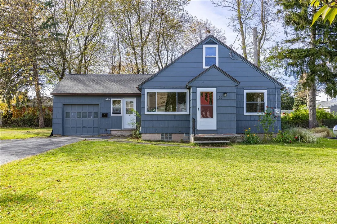 29 Florack Street, Rochester, New York 14621, Rochester, New York 14621, 3 Bedroom Bedrooms, 6 Room Rooms,1 BathroomBathrooms,Residential,For Sale,29 Florack Street, Rochester, New York 14621,0,R1725249