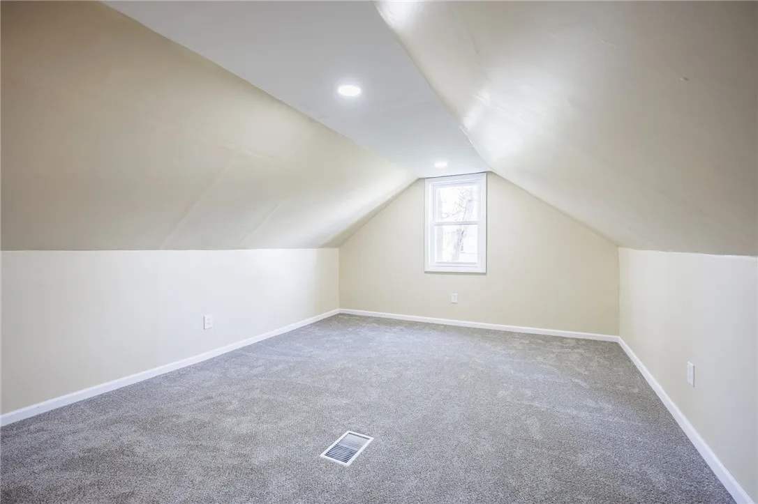 29 Florack Street, Rochester, New York 14621, Rochester, New York 14621, 3 Bedroom Bedrooms, 6 Room Rooms,1 BathroomBathrooms,Residential,For Sale,29 Florack Street, Rochester, New York 14621,0,R1725249