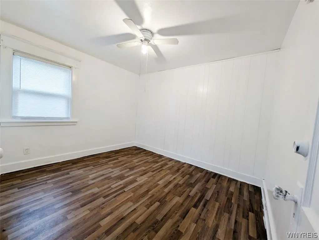 129 Clarence Avenue, Buffalo, New York 14215, Buffalo, New York 14215, 4 Bedroom Bedrooms, 8 Room Rooms,1 BathroomBathrooms,Residential,For Sale,129 Clarence Avenue, Buffalo, New York 14215,0,B1724831