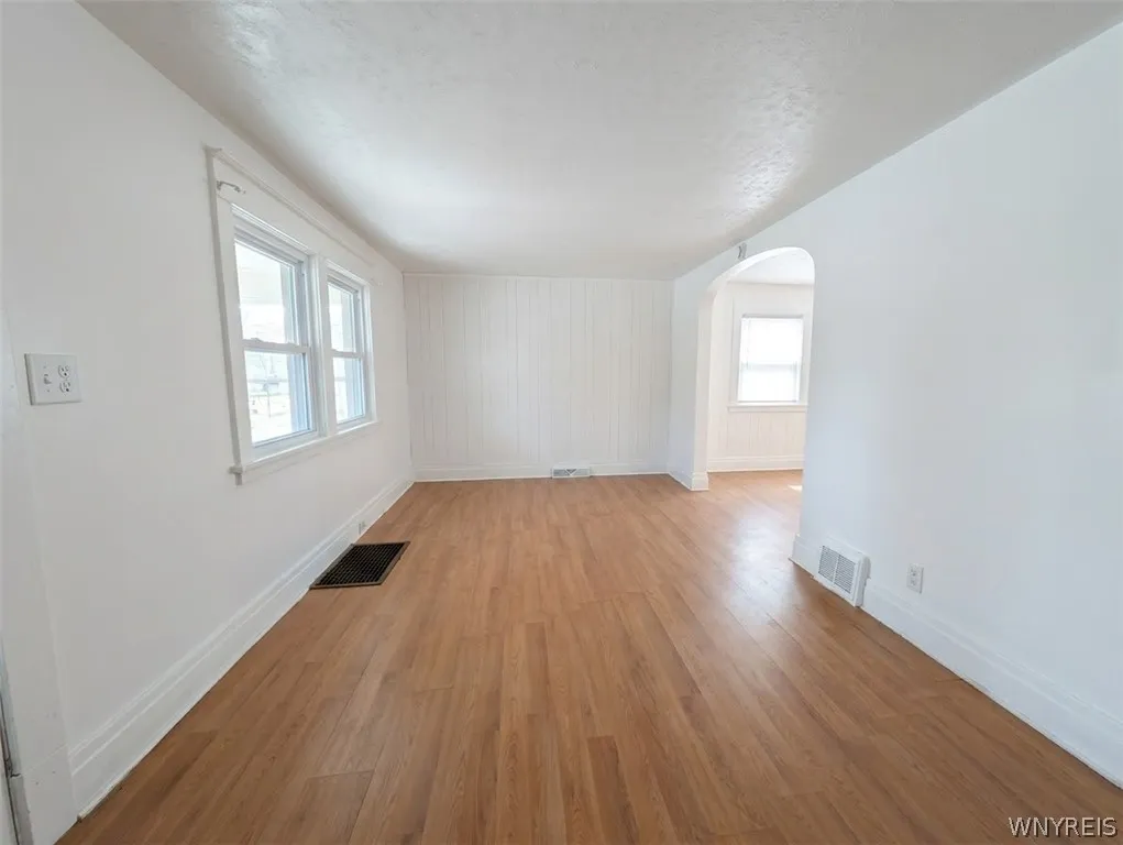 129 Clarence Avenue, Buffalo, New York 14215, Buffalo, New York 14215, 4 Bedroom Bedrooms, 8 Room Rooms,1 BathroomBathrooms,Residential,For Sale,129 Clarence Avenue, Buffalo, New York 14215,0,B1724831