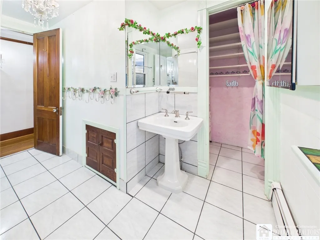 139 South Union Street, Olean, New York 14760, Olean, New York 14760, 4 Bedroom Bedrooms, 12 Room Rooms,3 BathroomBathrooms,Residential,For Sale,139 South Union Street, Olean, New York 14760,0,R1725188