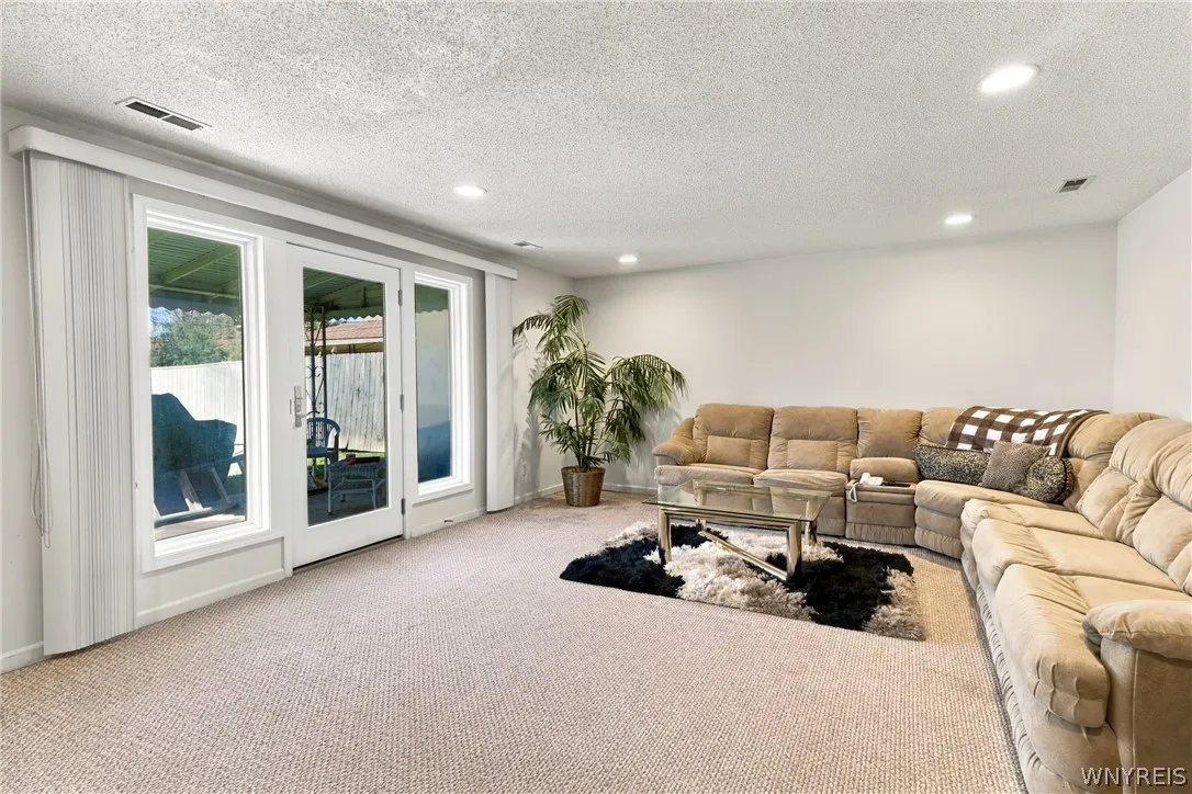 382 Allenhurst Road, Amherst, New York 14226, Amherst, New York 14226, 3 Bedroom Bedrooms, 7 Room Rooms,1 BathroomBathrooms,Residential,For Sale,382 Allenhurst Road, Amherst, New York 14226,0,B1725042