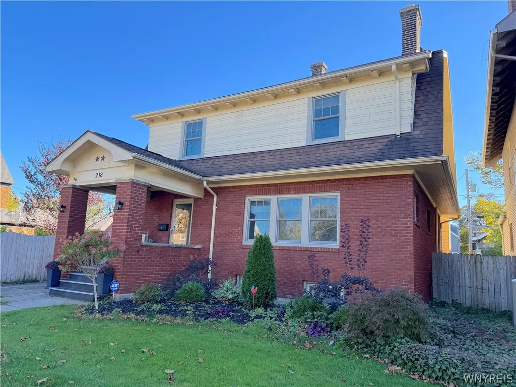 218 Bedford Avenue, Buffalo, New York 14216, Buffalo, New York 14216, 3 Bedroom Bedrooms, 8 Room Rooms,2 BathroomBathrooms,Residential,For Sale,218 Bedford Avenue, Buffalo, New York 14216,0,B1725179