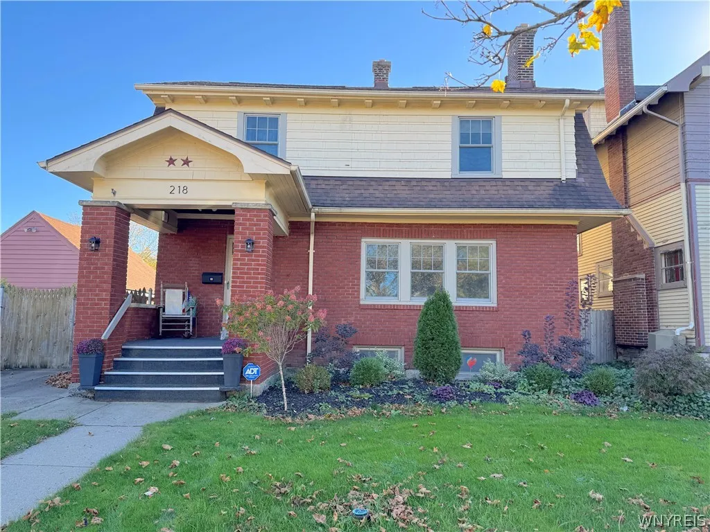218 Bedford Avenue, Buffalo, New York 14216, Buffalo, New York 14216, 3 Bedroom Bedrooms, 8 Room Rooms,2 BathroomBathrooms,Residential,For Sale,218 Bedford Avenue, Buffalo, New York 14216,0,B1725179