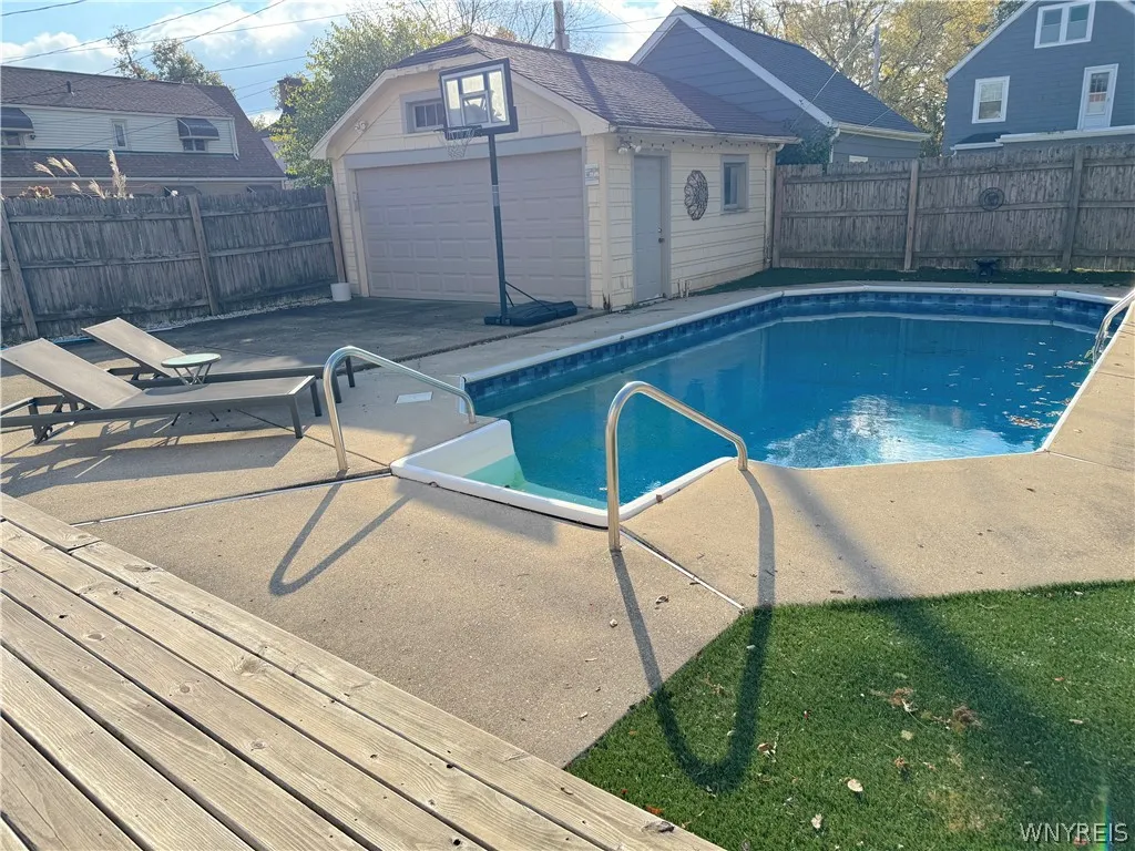 218 Bedford Avenue, Buffalo, New York 14216, Buffalo, New York 14216, 3 Bedroom Bedrooms, 8 Room Rooms,2 BathroomBathrooms,Residential,For Sale,218 Bedford Avenue, Buffalo, New York 14216,0,B1725179