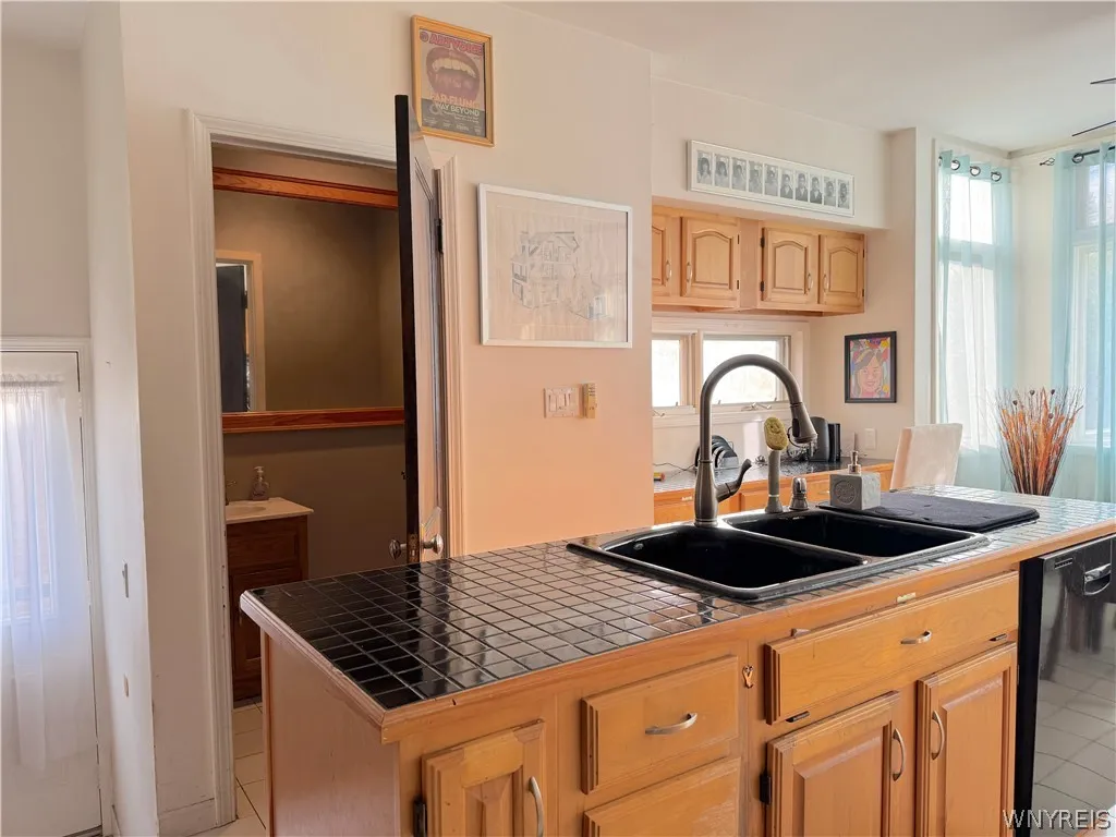 218 Bedford Avenue, Buffalo, New York 14216, Buffalo, New York 14216, 3 Bedroom Bedrooms, 8 Room Rooms,2 BathroomBathrooms,Residential,For Sale,218 Bedford Avenue, Buffalo, New York 14216,0,B1725179