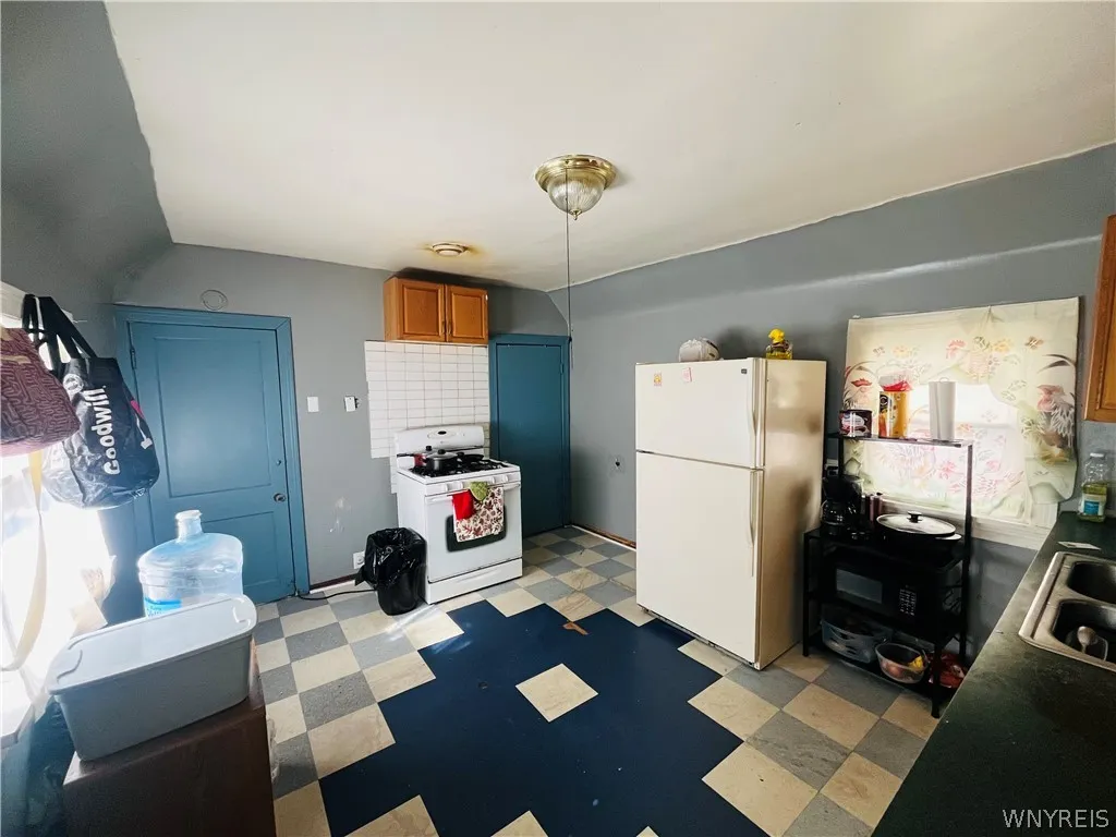 52 Dart Street, Buffalo, New York 14213, Buffalo, New York 14213, 3 Bedroom Bedrooms, 8 Room Rooms,1 BathroomBathrooms,Residential,For Sale,52 Dart Street, Buffalo, New York 14213,0,B1725089