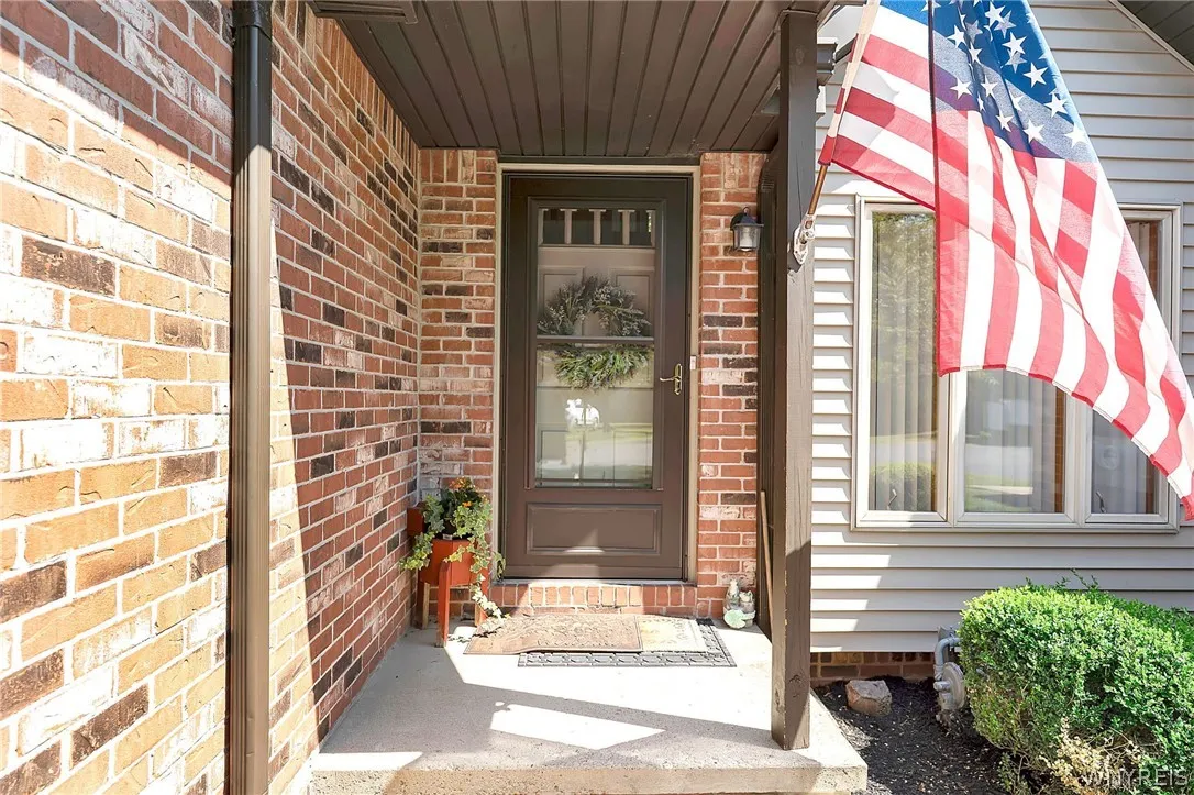 15 In The Woods Lane, West Seneca, New York 14224, West Seneca, New York 14224, 2 Bedroom Bedrooms, 6 Room Rooms,1 BathroomBathrooms,Residential,For Sale,15 In The Woods Lane, West Seneca, New York 14224,0,B1725025