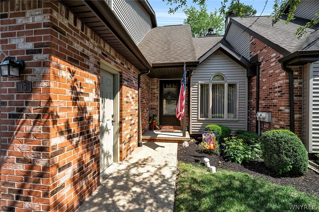 15 In The Woods Lane, West Seneca, New York 14224, West Seneca, New York 14224, 2 Bedroom Bedrooms, 6 Room Rooms,1 BathroomBathrooms,Residential,For Sale,15 In The Woods Lane, West Seneca, New York 14224,0,B1725025