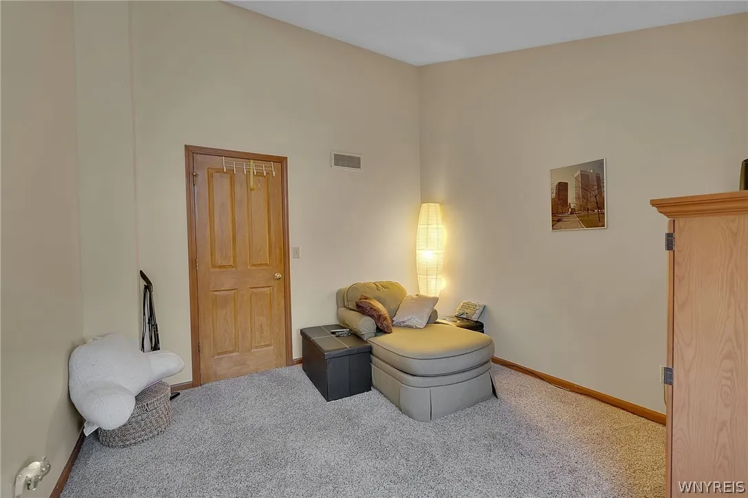 15 In The Woods Lane, West Seneca, New York 14224, West Seneca, New York 14224, 2 Bedroom Bedrooms, 6 Room Rooms,1 BathroomBathrooms,Residential,For Sale,15 In The Woods Lane, West Seneca, New York 14224,0,B1724986