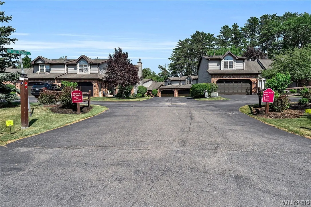 15 In The Woods Lane, West Seneca, New York 14224, West Seneca, New York 14224, 2 Bedroom Bedrooms, 6 Room Rooms,1 BathroomBathrooms,Residential,For Sale,15 In The Woods Lane, West Seneca, New York 14224,0,B1724986