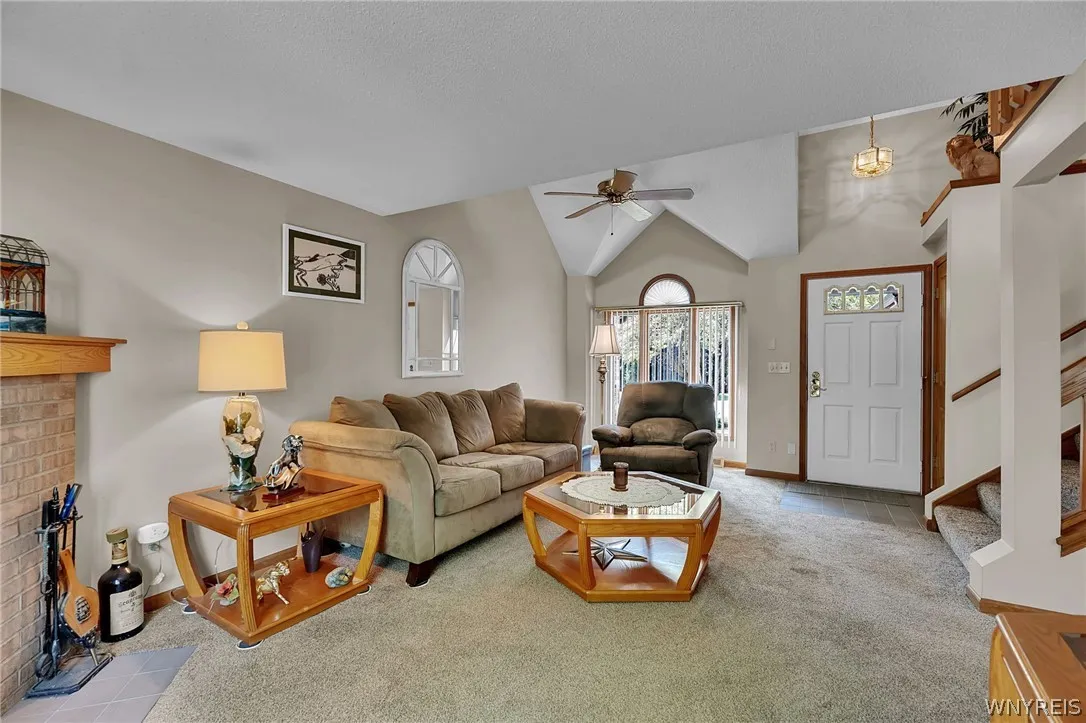 15 In The Woods Lane, West Seneca, New York 14224, West Seneca, New York 14224, 2 Bedroom Bedrooms, 6 Room Rooms,1 BathroomBathrooms,Residential,For Sale,15 In The Woods Lane, West Seneca, New York 14224,0,B1724986
