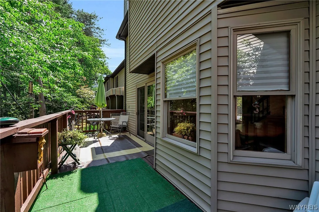 15 In The Woods Lane, West Seneca, New York 14224, West Seneca, New York 14224, 2 Bedroom Bedrooms, 6 Room Rooms,1 BathroomBathrooms,Residential,For Sale,15 In The Woods Lane, West Seneca, New York 14224,0,B1724986