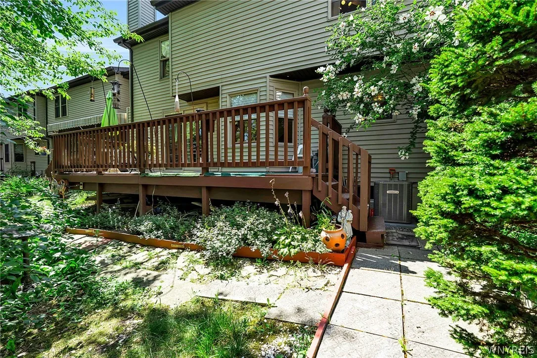 15 In The Woods Lane, West Seneca, New York 14224, West Seneca, New York 14224, 2 Bedroom Bedrooms, 6 Room Rooms,1 BathroomBathrooms,Residential,For Sale,15 In The Woods Lane, West Seneca, New York 14224,0,B1724986