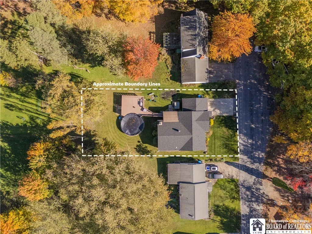 24 Woodward Drive, Pomfret, New York 14063, Pomfret, New York 14063, 3 Bedroom Bedrooms, 8 Room Rooms,2 BathroomBathrooms,Residential,For Sale,24 Woodward Drive, Pomfret, New York 14063,0,R1724887