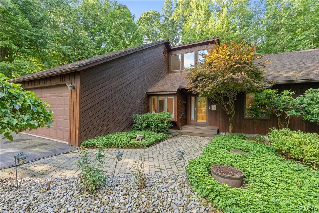 19 River Runne, Schroeppel, New York 13132, Schroeppel, New York 13132, 4 Bedroom Bedrooms, 8 Room Rooms,2 BathroomBathrooms,Residential,For Sale,19 River Runne, Schroeppel, New York 13132,0,S1725024