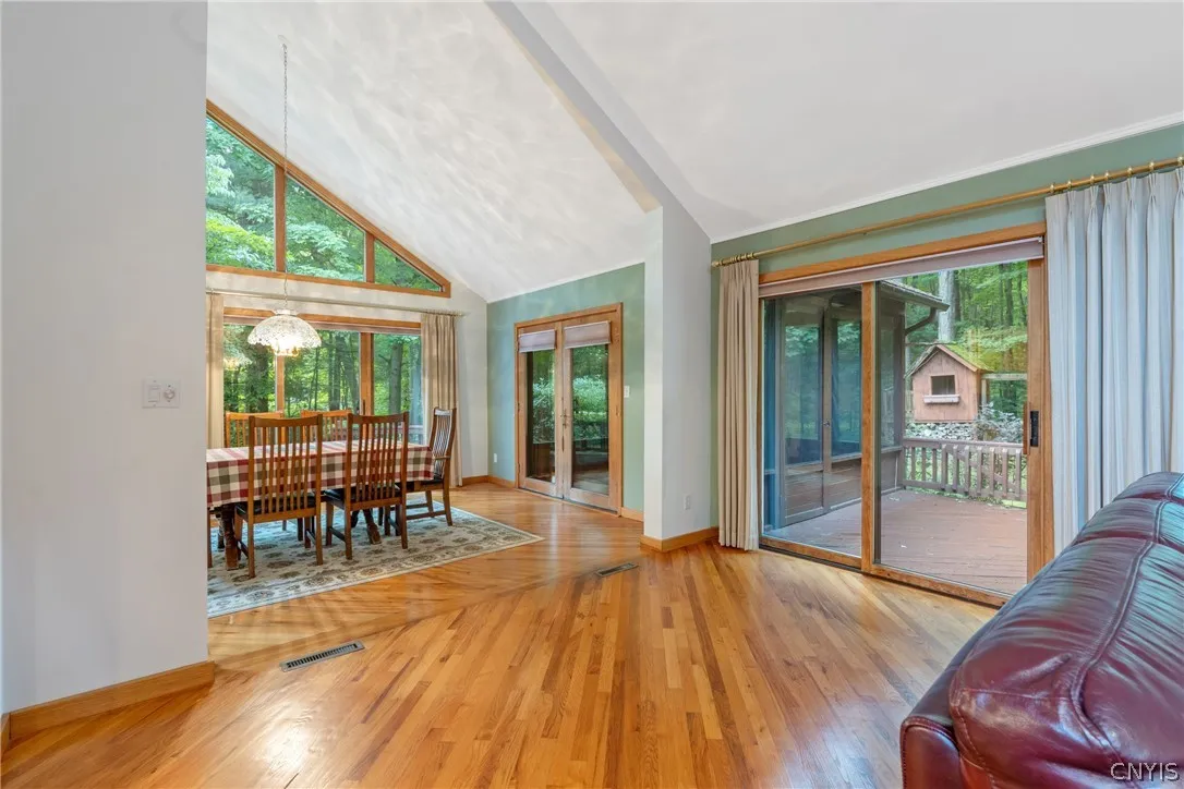 19 River Runne, Schroeppel, New York 13132, Schroeppel, New York 13132, 4 Bedroom Bedrooms, 8 Room Rooms,2 BathroomBathrooms,Residential,For Sale,19 River Runne, Schroeppel, New York 13132,0,S1725024