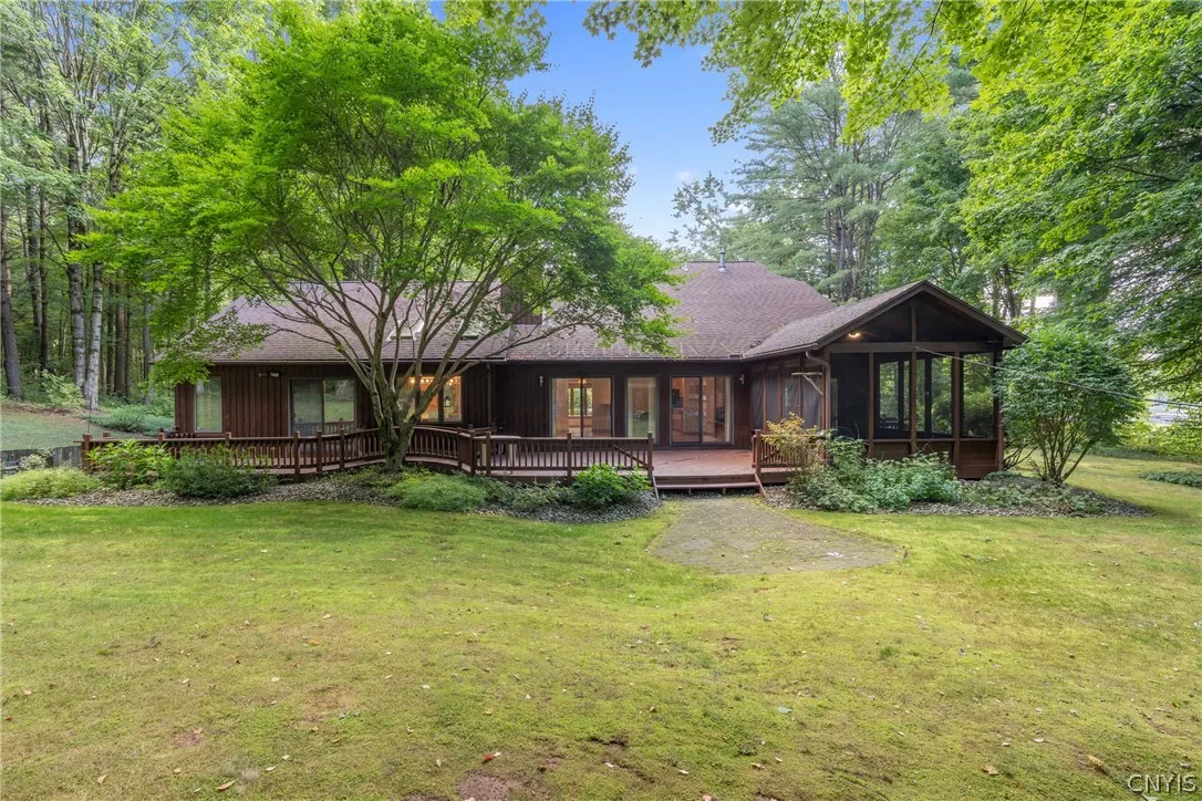 19 River Runne, Schroeppel, New York 13132, Schroeppel, New York 13132, 4 Bedroom Bedrooms, 8 Room Rooms,2 BathroomBathrooms,Residential,For Sale,19 River Runne, Schroeppel, New York 13132,0,S1725024