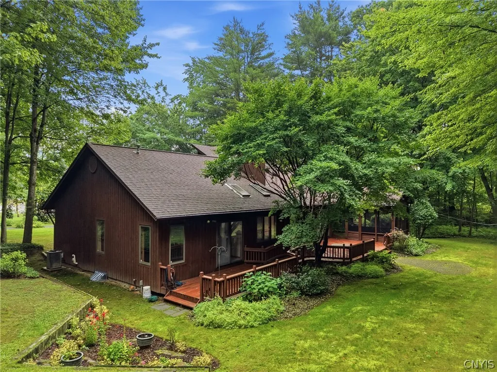 19 River Runne, Schroeppel, New York 13132, Schroeppel, New York 13132, 4 Bedroom Bedrooms, 8 Room Rooms,2 BathroomBathrooms,Residential,For Sale,19 River Runne, Schroeppel, New York 13132,0,S1725024