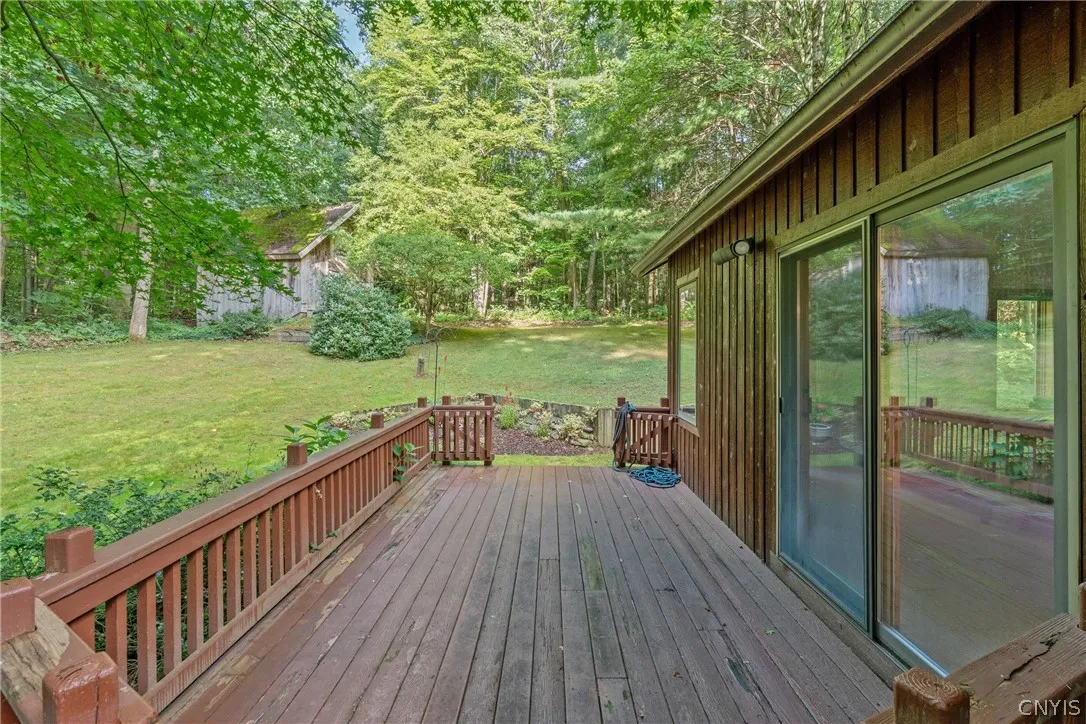 19 River Runne, Schroeppel, New York 13132, Schroeppel, New York 13132, 4 Bedroom Bedrooms, 8 Room Rooms,2 BathroomBathrooms,Residential,For Sale,19 River Runne, Schroeppel, New York 13132,0,S1725024