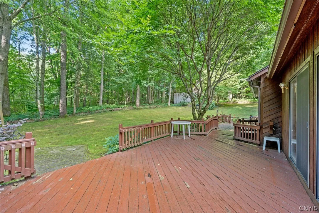 19 River Runne, Schroeppel, New York 13132, Schroeppel, New York 13132, 4 Bedroom Bedrooms, 8 Room Rooms,2 BathroomBathrooms,Residential,For Sale,19 River Runne, Schroeppel, New York 13132,0,S1725024